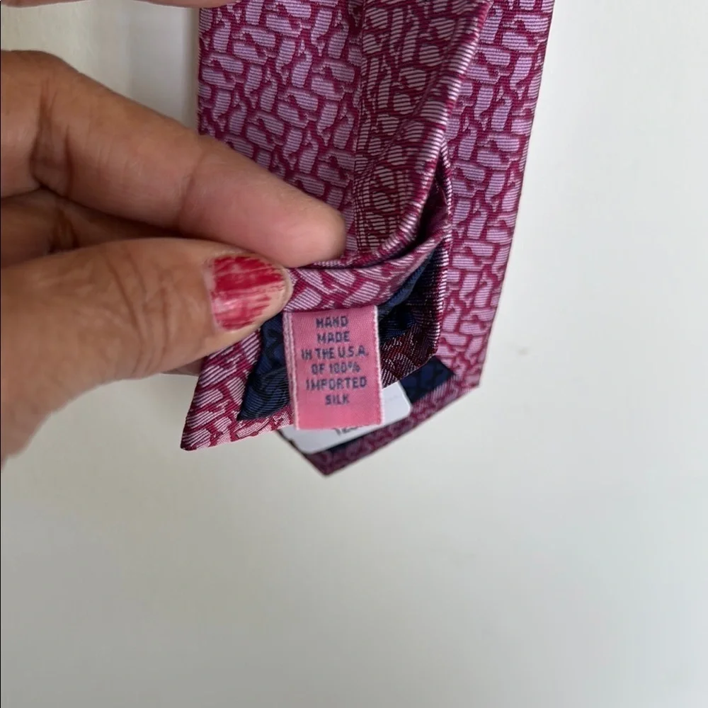 New Vineyard Vines Purple Silk Tie